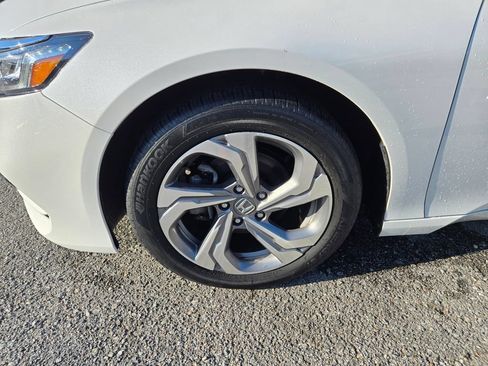 Used 2018 Honda Accord EX-L image 9
