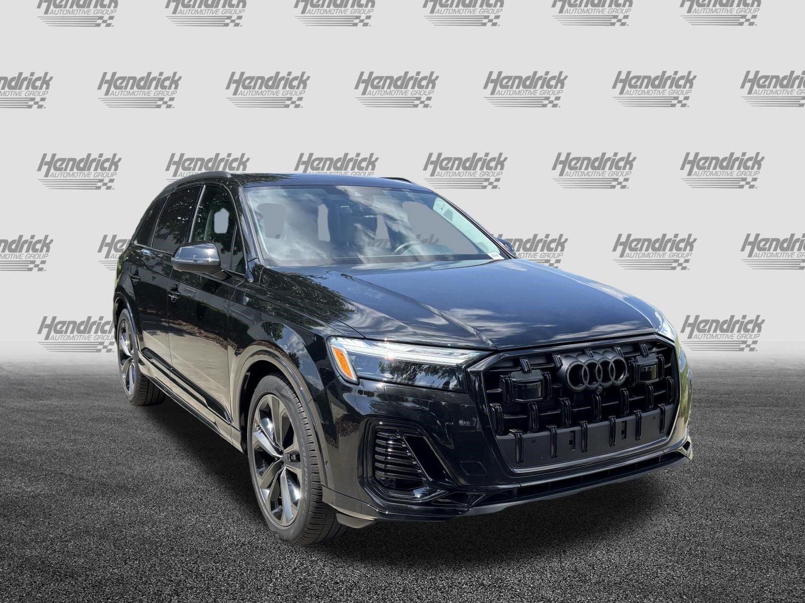 Certified 2026 Audi Q7 3.0T Premium Plus AWD/4WD image 2