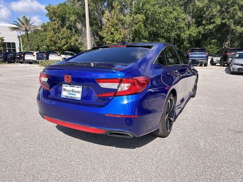 Used 2022 Honda Accord Sport image 6