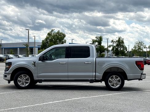 Used 2025 Ford F150 XLT w/ Equipment Group 301A Standard RWD image 22