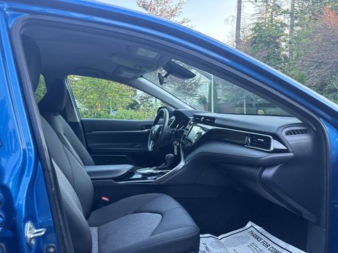 Used 2019 Toyota Camry LE FWD image 20