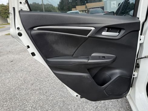 Used 2017 Honda Fit EX-L image 29