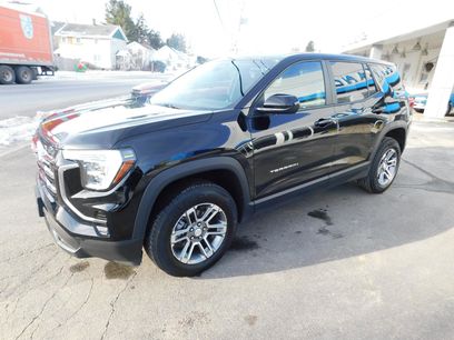 Used 2025 GMC Terrain Elevation