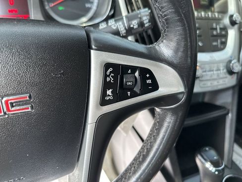 Used 2017 GMC Terrain SLE w/ Nightfall Package image 17