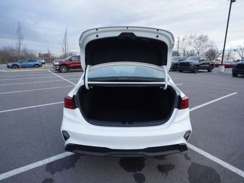 Used 2023 Kia Forte LXS image 16