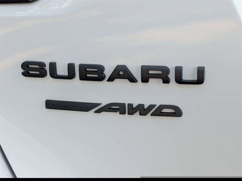 Used 2025 Subaru Outback Onyx Edition image 14