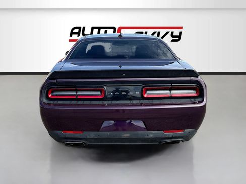 Used 2021 Dodge Challenger R/T Scat Pack RWD image 6