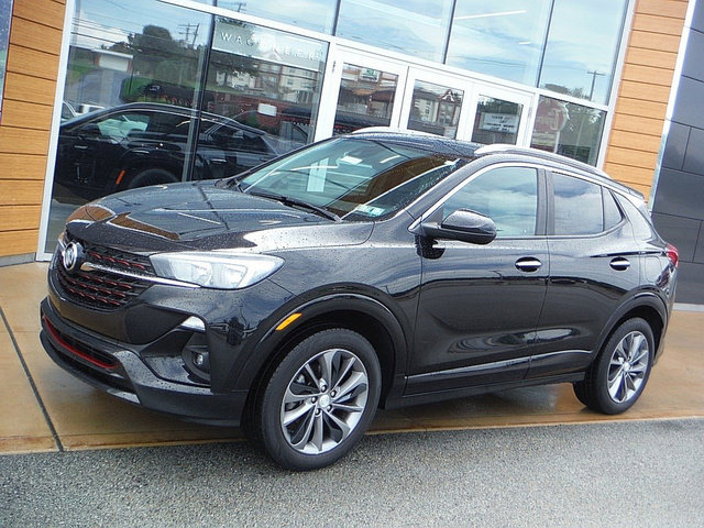 Used 2021 Buick Encore GX Select w/ Sport Touring Package AWD/4WD image 1