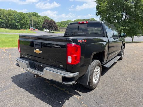 Used 2017 Chevrolet Silverado 1500 LTZ w/ LTZ Plus Package AWD/4WD image 5