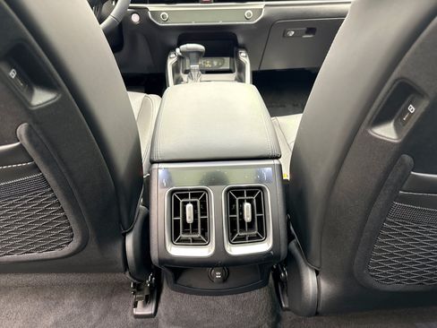 Used 2024 Kia Sorento S w/ Panoramic Sunroof Package AWD/4WD image 21