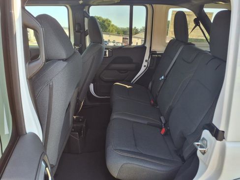 New 2025 Jeep Wrangler Sahara image 5