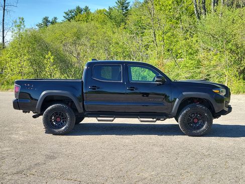 Used 2023 Toyota Tacoma TRD Pro AWD/4WD image 4