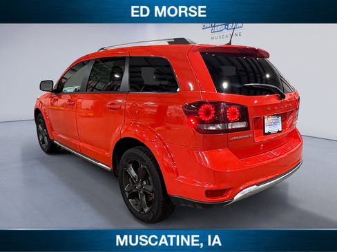 Used 2019 Dodge Journey Crossroad image 3