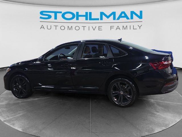 Used 2023 Volkswagen Jetta SE FWD image 8