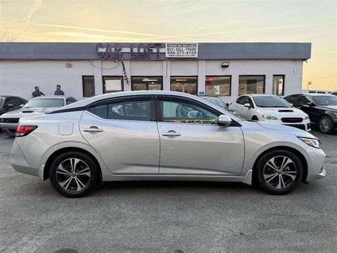 Used 2020 Nissan Sentra SV image 5