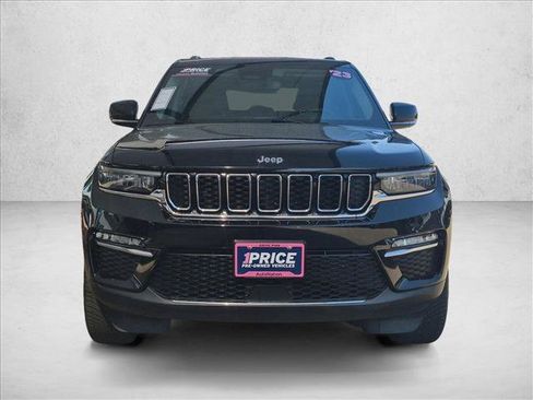 Used 2023 Jeep Grand Cherokee 4WD 4xe image 2