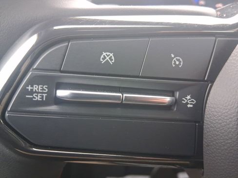 Used 2024 Chevrolet Blazer EV RS image 23