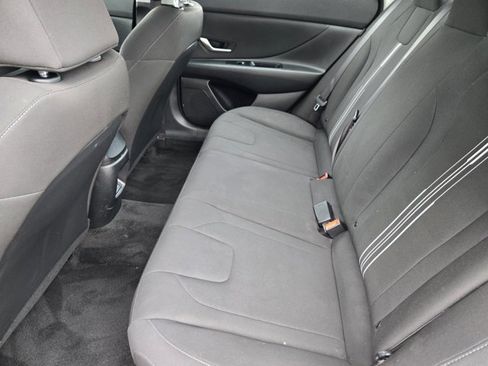 Certified 2025 Hyundai Elantra Blue image 30