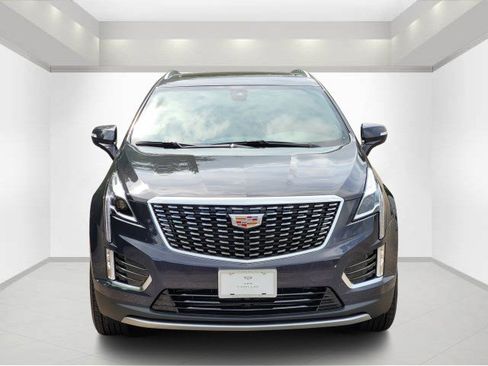 New 2025 Cadillac XT5 Premium Luxury image 2