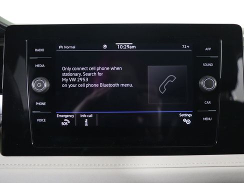 Used 2025 Volkswagen Taos SE image 11