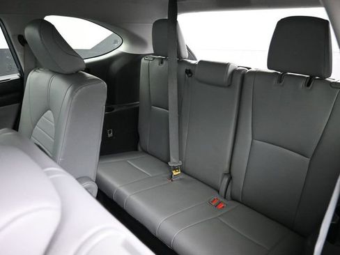 Certified 2022 Toyota Highlander XLE image 16