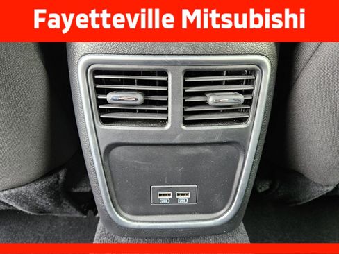 Used 2023 Dodge Charger SXT image 11