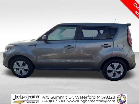 Used 2016 Kia Soul w/ Convenience Package FWD image 6
