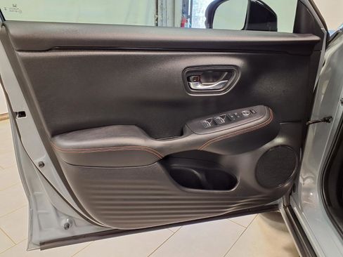 Used 2024 Honda HR-V Sport image 27