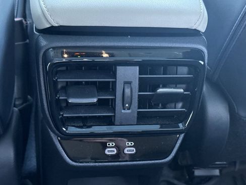 Certified 2023 Lexus RZ 450e Premium image 16