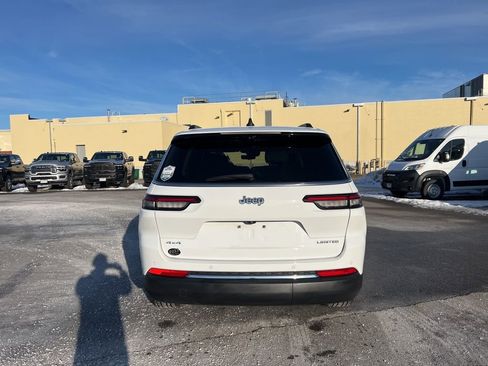 Certified 2023 Jeep Grand Cherokee L Limited w/ Luxury Tech Group II image 6