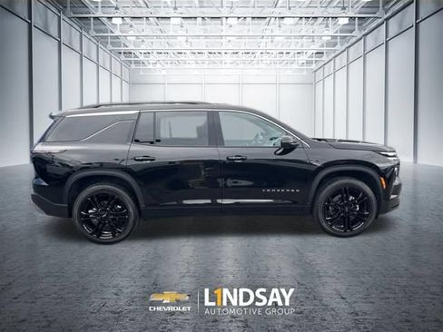 Certified 2026 Chevrolet Traverse LT w/ Driver Confidence Package AWD/4WD image 29