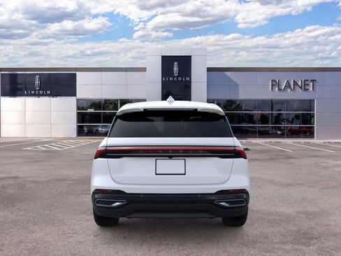 New 2026 Lincoln Nautilus Premier w/ Equipment Group 102A AWD/4WD image 5