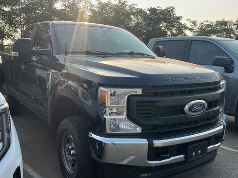 Used 2022 Ford F350 XL w/ Power Equipment Group AWD/4WD image 2