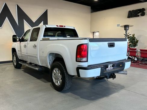 Used 2011 GMC Sierra 3500 Denali image 7