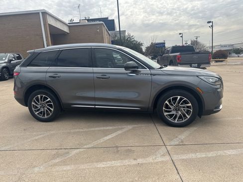 Used 2021 Lincoln Corsair FWD image 5