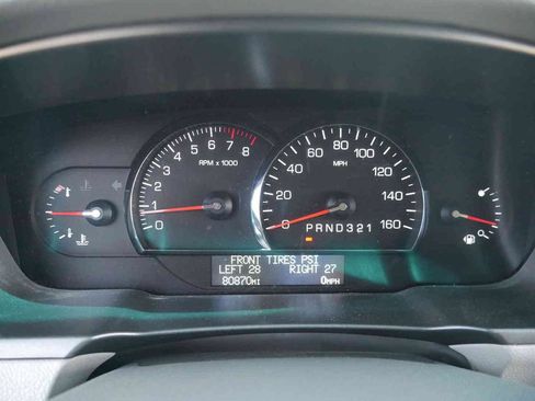 Used 2011 Cadillac DTS Premium FWD image 35