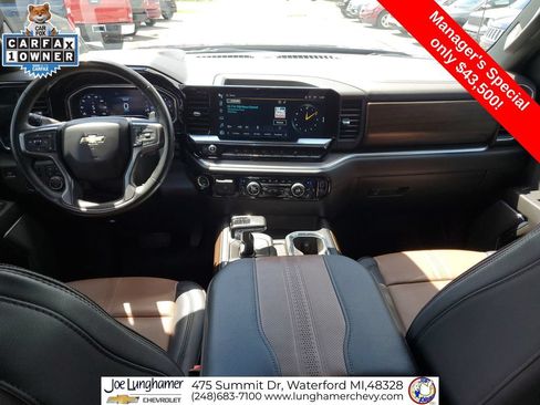 Certified 2024 Chevrolet Silverado 1500 High Country w/ Technology Package AWD/4WD image 22