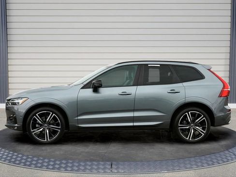 Used 2020 Volvo XC60 T5 R-Design w/ Protection Package Premier AWD/4WD image 4