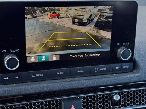 Used 2023 Honda Civic Sport image 18