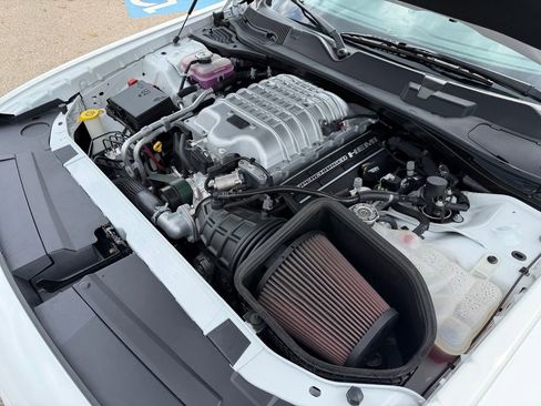 Used 2019 Dodge Challenger SRT Hellcat Redeye RWD image 32