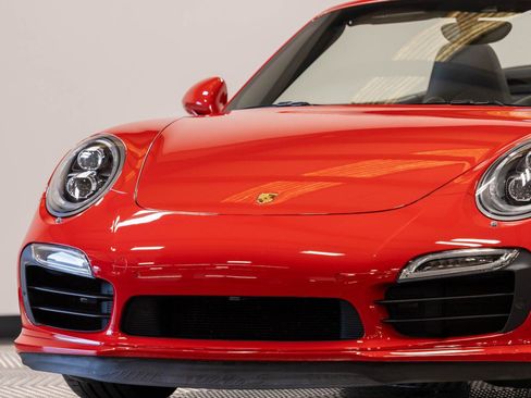 Used 2015 Porsche 911 Turbo S AWD/4WD image 8