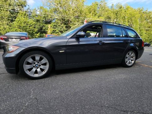 Used 2007 BMW 328i Wagon RWD image 4