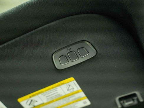 Used 2022 Ford F150 Lariat w/ Equipment Group 502A High image 42