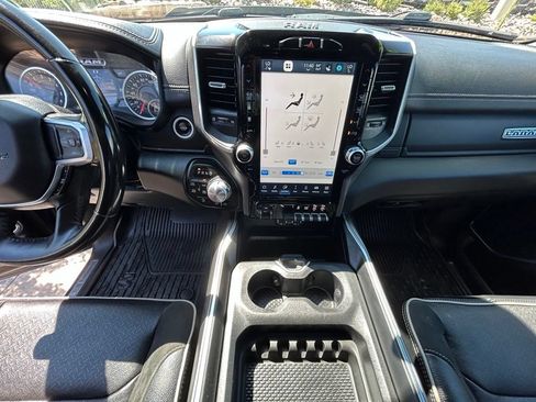 Used 2022 RAM 1500 Laramie w/ Sport Appearance Package AWD/4WD image 19