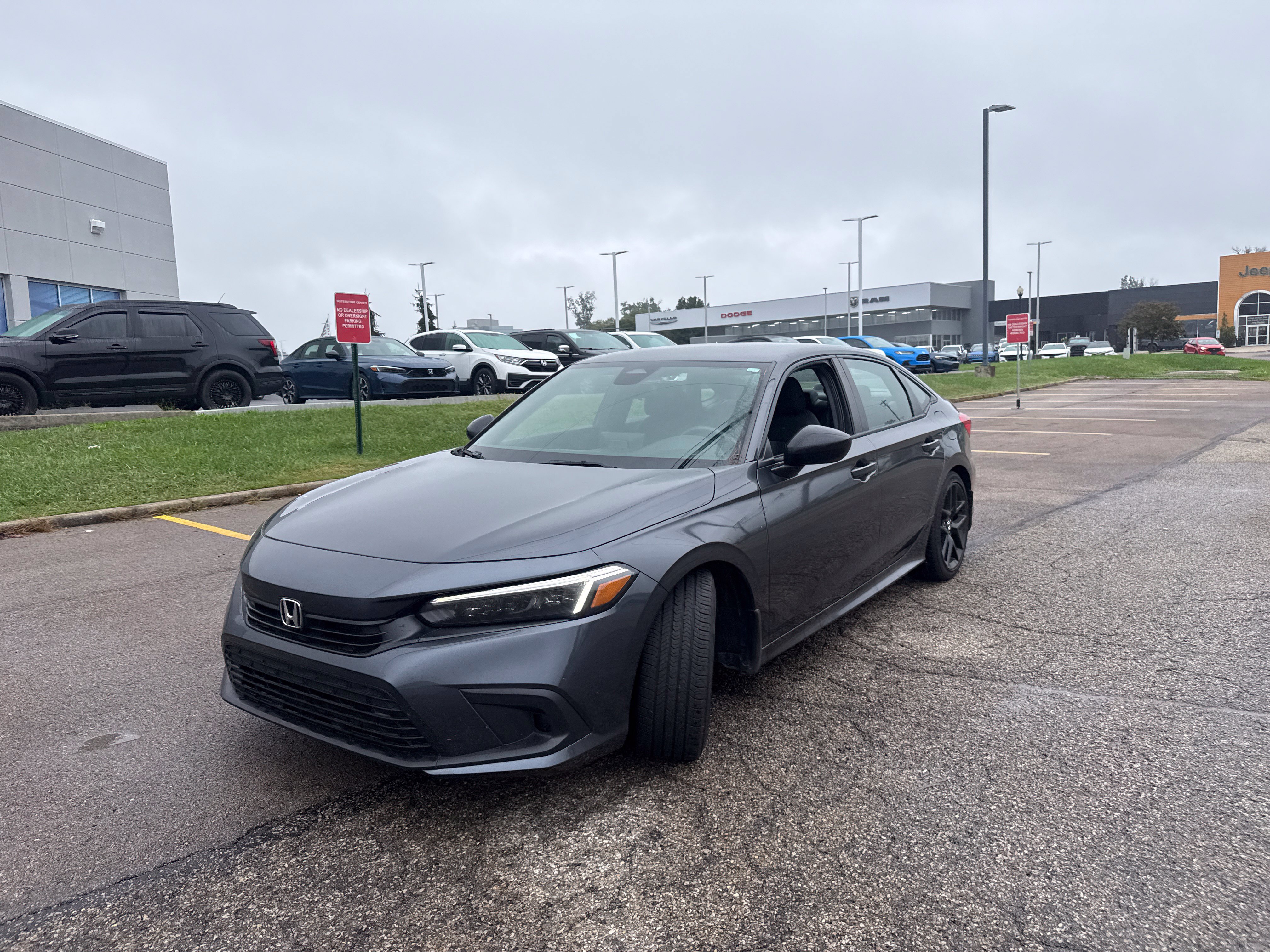 Used 2024 Honda Civic Sport image 17
