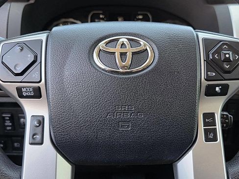Used 2018 Toyota Tundra SR5 image 26