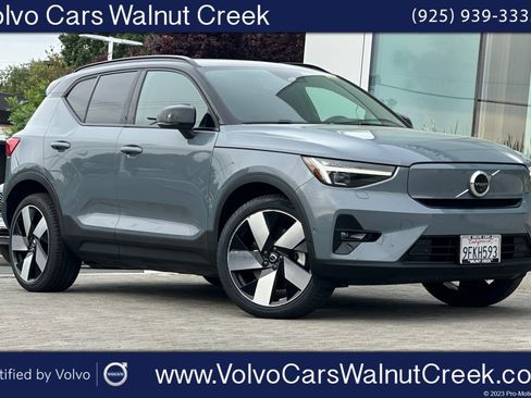 Certified 2023 Volvo XC40 Recharge Ultimate image 1