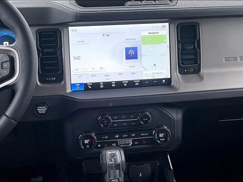 New 2025 Ford Bronco Outer Banks image 7