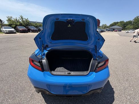 Used 2024 Toyota GR86 Premium RWD image 26
