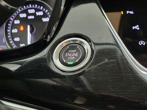 Used 2021 Cadillac XT6 Premium Luxury image 24